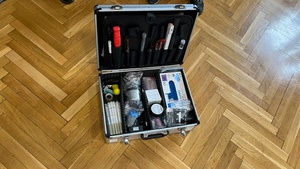 walizka technika kryminalistyki z wyposarzeniem