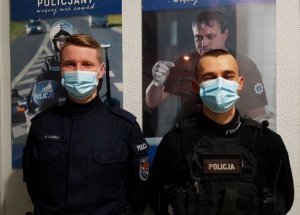 Policjanci z Kłodzka tę służbę zapamiętają na długo. Narażając własne życie uratowali starszego mężczyznę