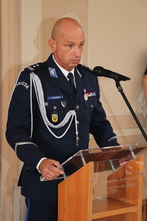 Przemówienie I Zastępcy Komendanta Wojewódzkiego Policji we Wrocławiu młodszego inspektora Roberta Frąckowiaka.