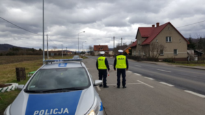 GŁÓWNYM ZADANIEM FUNKCJONARIUSZY WYDZIAŁU RUCHU DROGOWEGO JEST ZAPEWNIENIE BEZPIECZEŃSTWA WSZYSTKIM JEGO UCZESTNIKOM