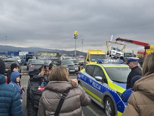 Policjanci z powiatu kłodzkiego wspierają Wielką Orkiestrę Świątecznej Pomocy