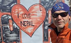 Artur Wołyniec -policjant z pasją, zdobywca szczytów, lider wyprawy w Himalaje