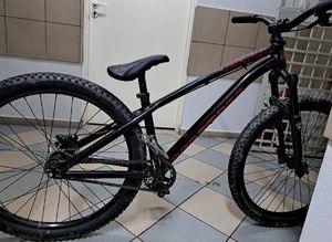 Długo nie nacieszył się skradzionym rowerem-został zatrzymany przez policjantów