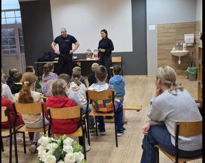 Bezpieczne ferie-profilaktyczne spotkania w szkołach powiatu kłodzkiego