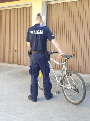 zabezpieczony przez Policjanta rower